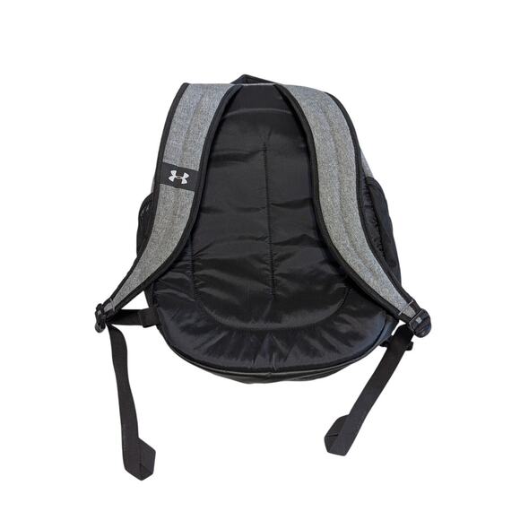 Under Armour Hustle 4.0 Backpack Gray Black Bag Activewear Gym Workout Travel - Picture 2 of 7
